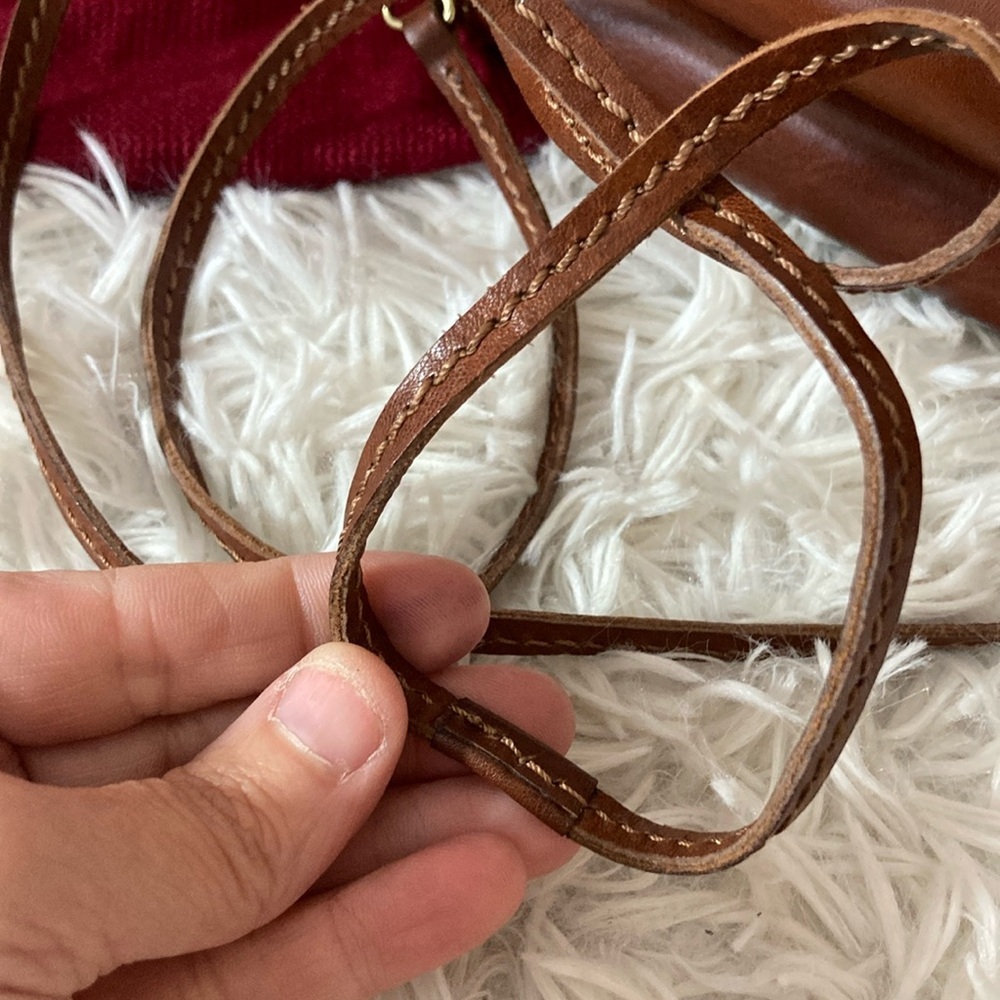 Italian Saddle Crossbody Handbag - Picture 12 of 16